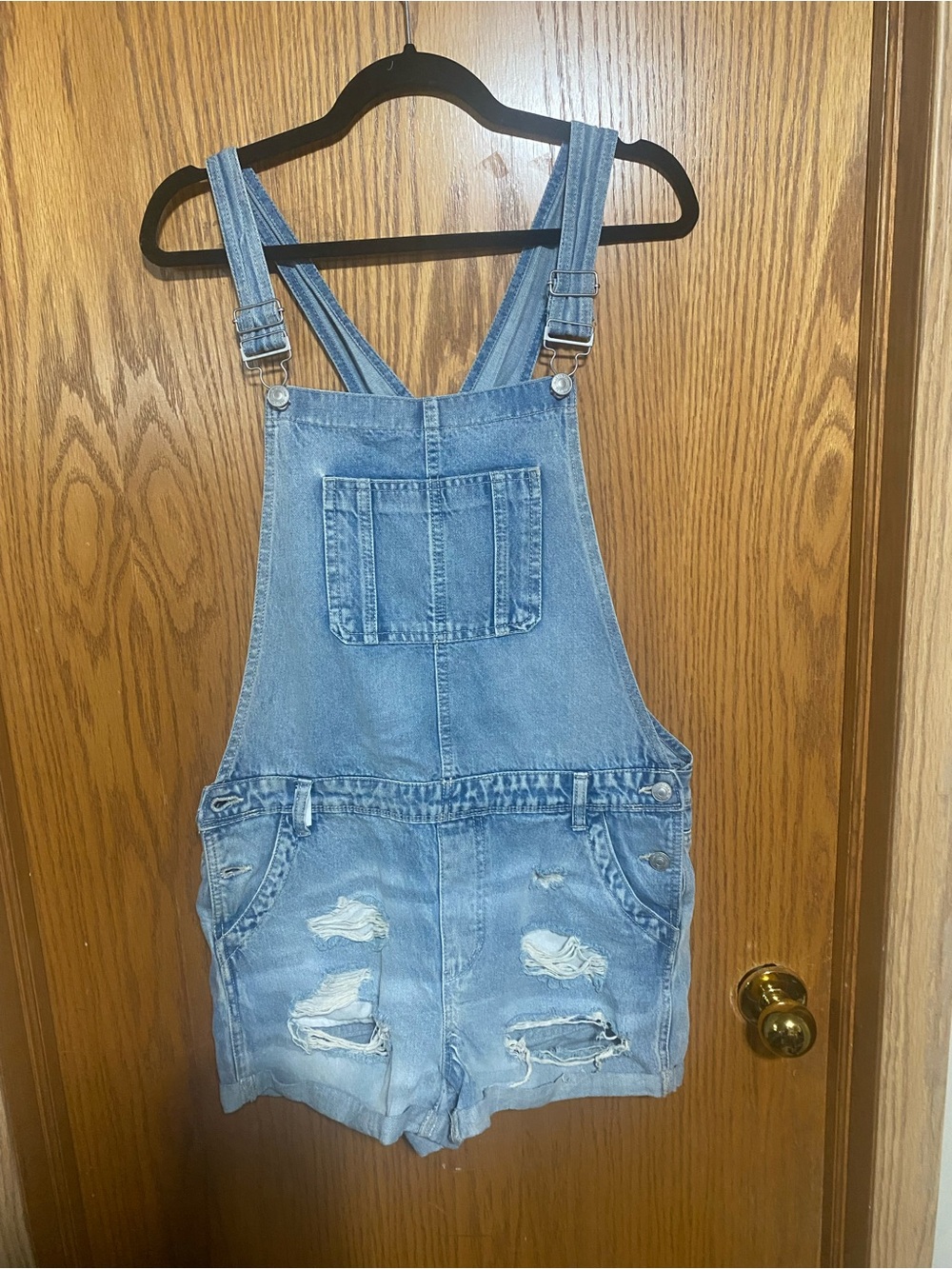 Jeans, short distressed denim overalls